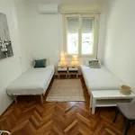 Апартаменти Ljubica With Shared Bathroom *