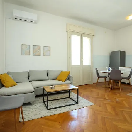 Ljubica With Shared Bathroom *