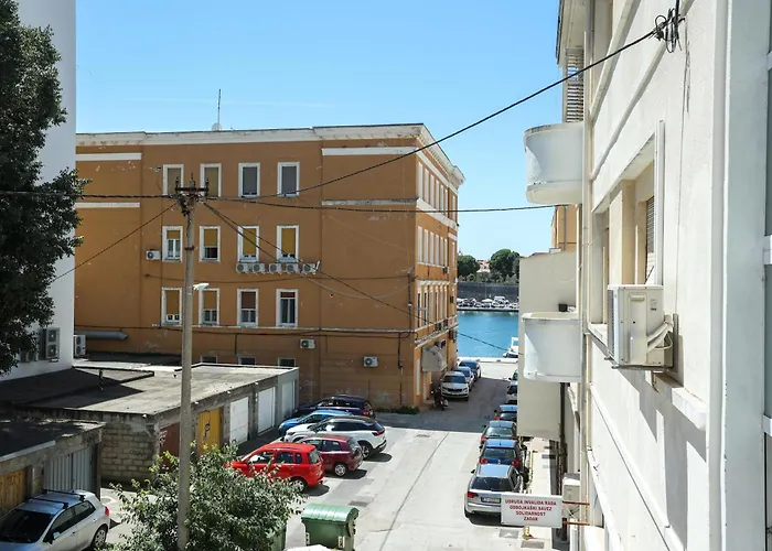 Ljubica With Shared Bathroom Lägenhet