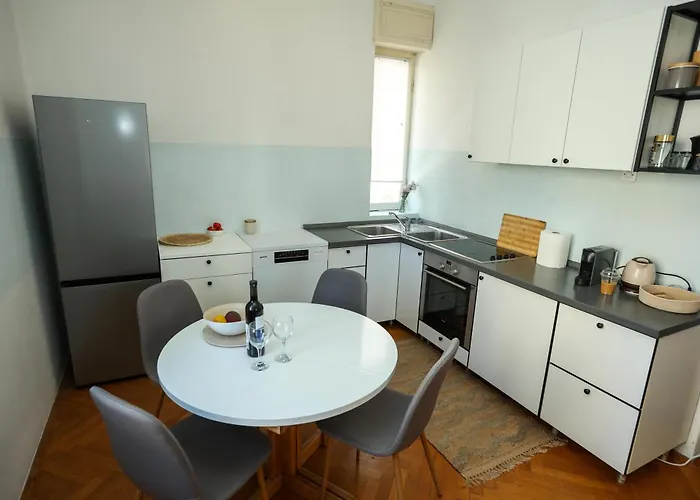 Ljubica With Shared Bathroom Lägenhet